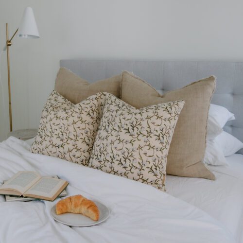 Malaga 24″Natural Linen Pillow Cover